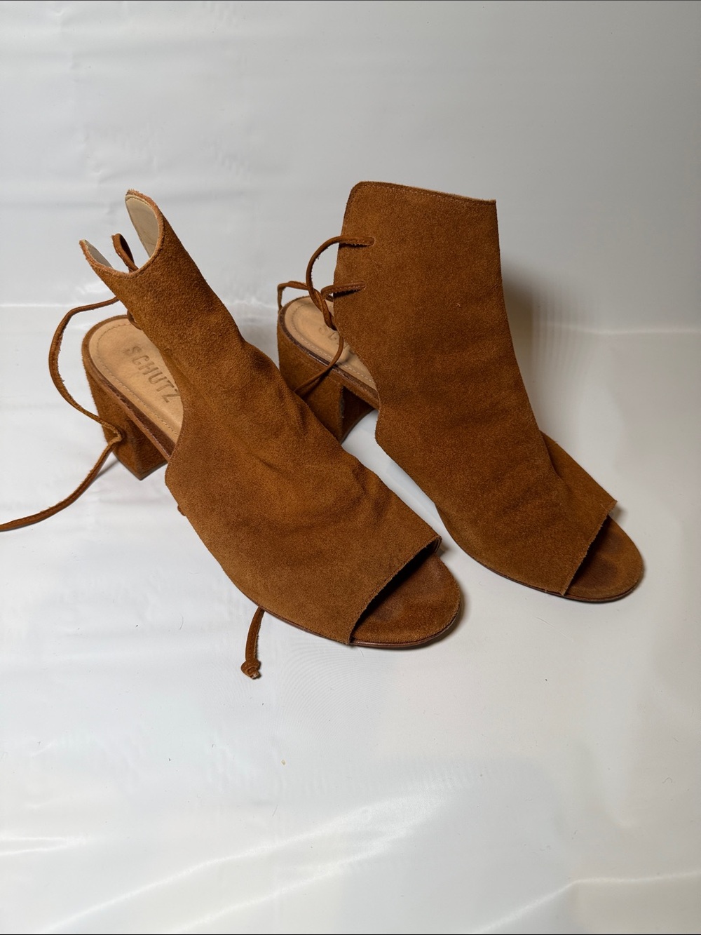 Schutz Binalia Wood Leather Sandals
Cutout Bootie